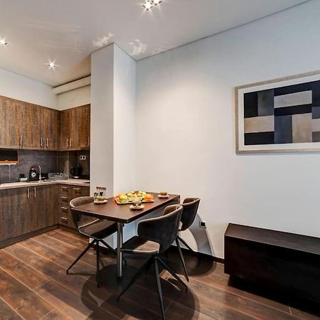 Classy And Stylish Apartment Next To Hilton เอเธนส์ ภายนอก รูปภาพ